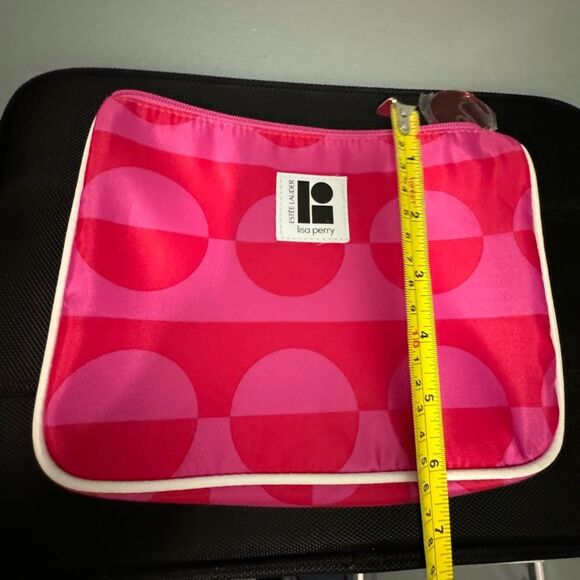 Estee Lauder x Lisa Perry Limited-Edition Pink Two-Tone Large Makeup Bag - Picture 6 of 6